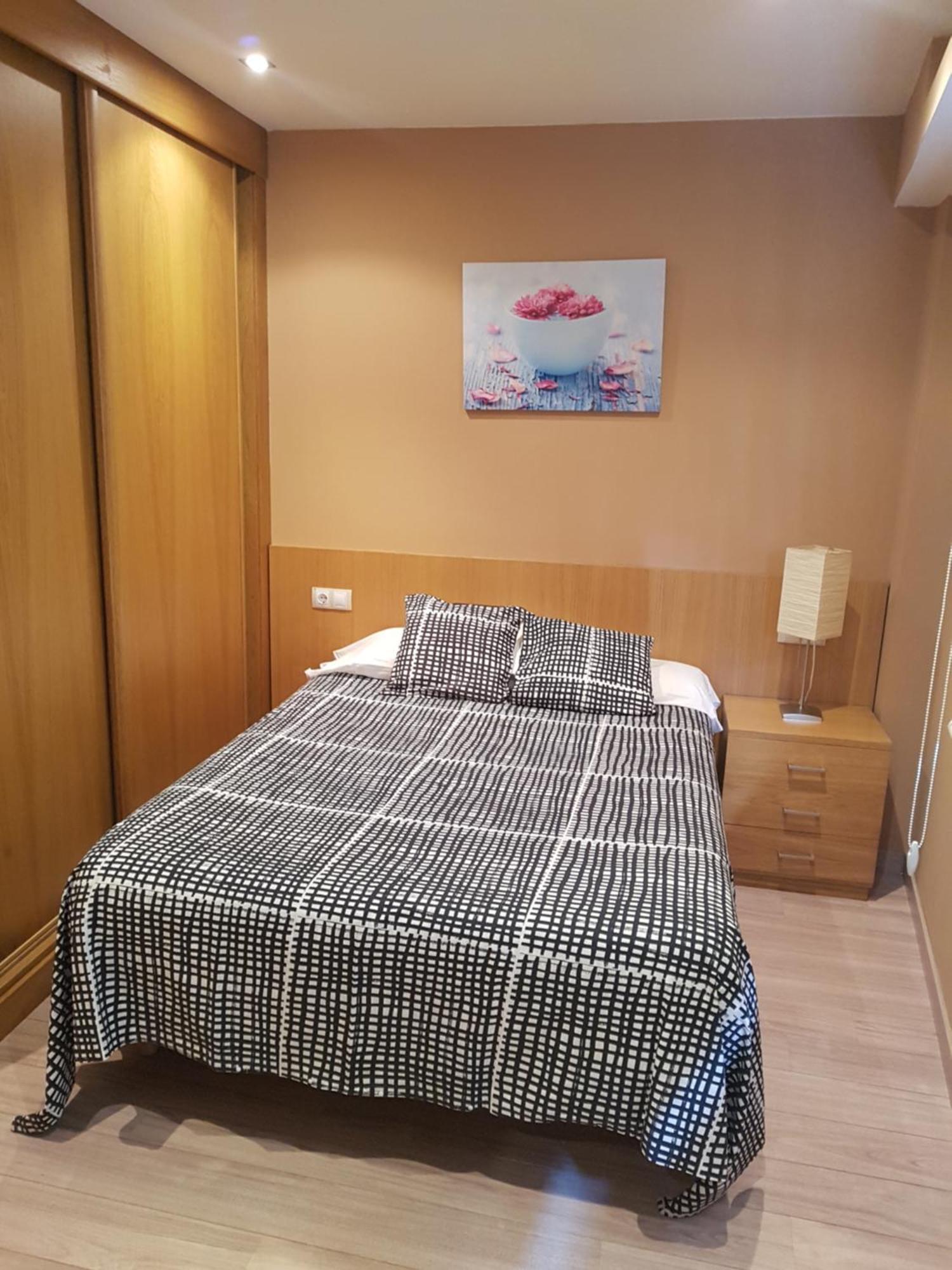 Apartamento Enol Onís Eksteriør billede